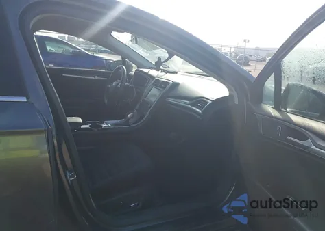 2016 Ford Fusion Hybrid Se из США, поврежденный, VIN 3FA6P0LU0GR404016